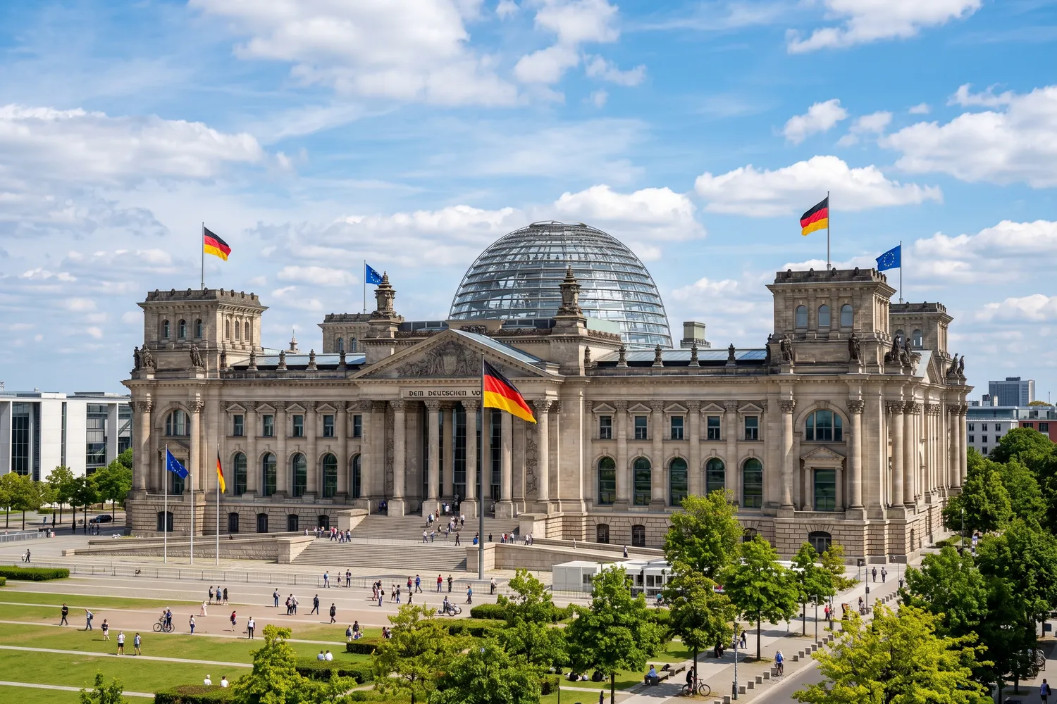 Bundestag als Quelle für das Politikmonitoring